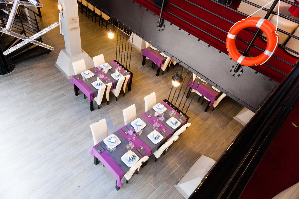 Hotel Malinowski Business
